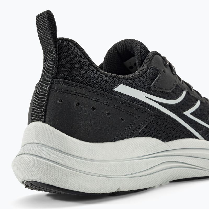 Pantofi de alergare pentru femei Diadora Snipe negru / gri ghețar