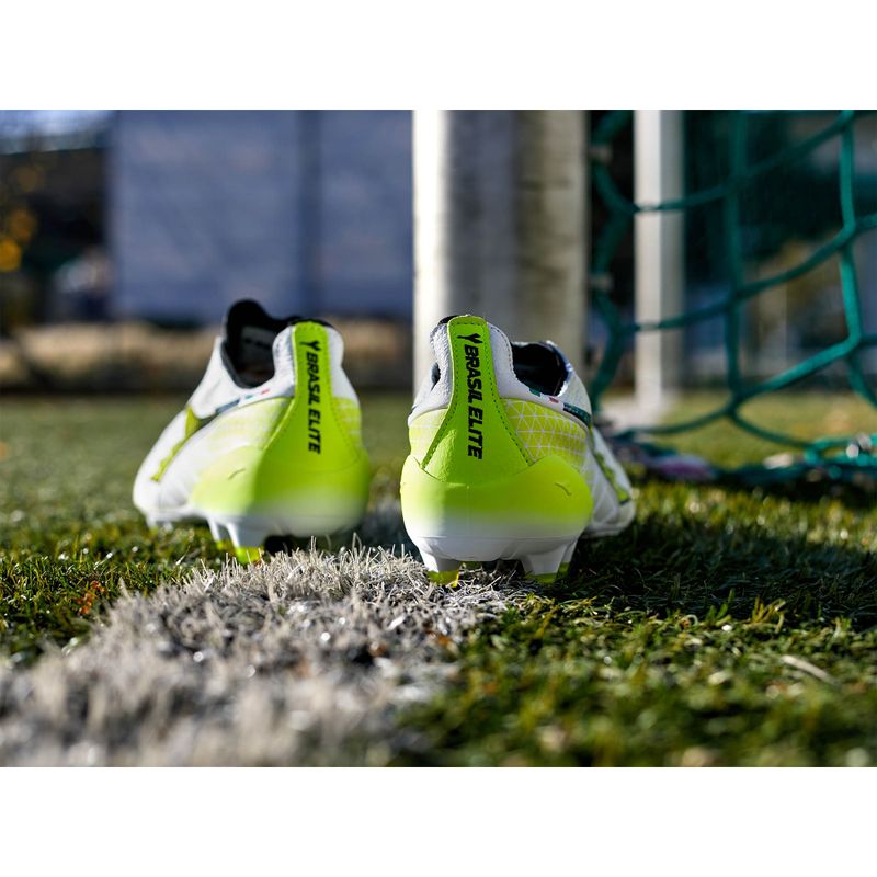 Ghete de fotbal Diadora Brasil Elite Tech GR ITA LPX pentru bărbați, alb/negru/galben-fluo 19