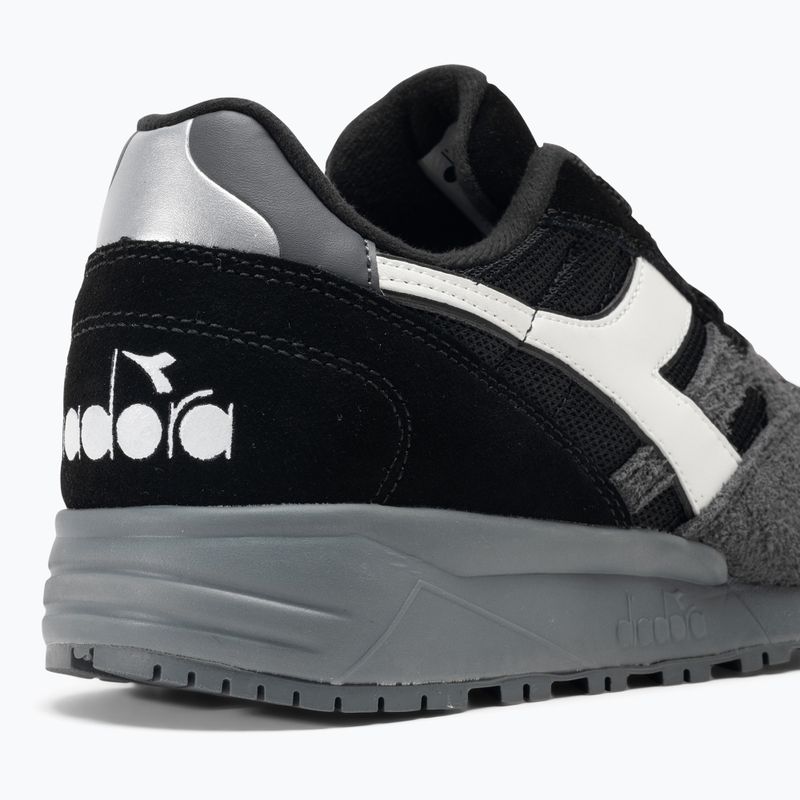 Pantofi Diadora N902 Hairy Suede negru/negru 9