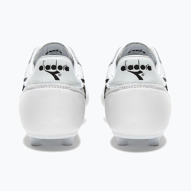 Încălțăminte de fotbal pentru bărbați Diadora Brasil LT+ MDPU white/black 9