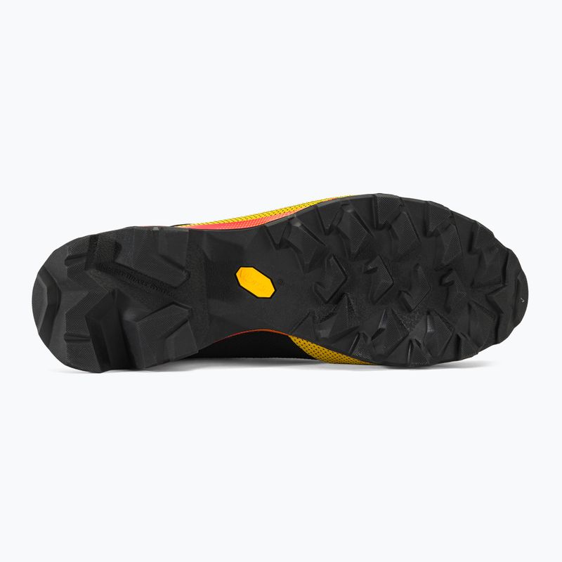 Încălțăminte de trekking pentru bărbați La Sportiva Aequilibrium Trek GTX carbon/yellow 5