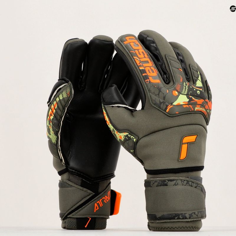 Mănuși de portar Reusch Attrakt Duo Ortho-Tec 5370050-5555 8