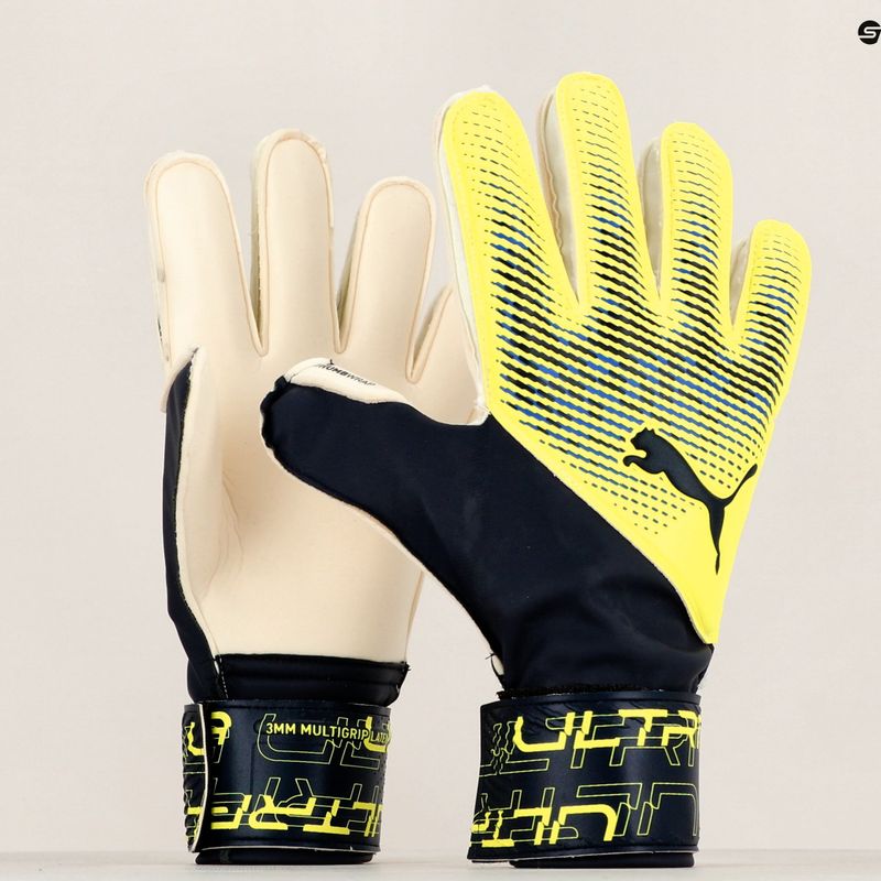 Mănuși de portar PUMA Ultra Protect 3 RC negru-verzi 041819 01 7