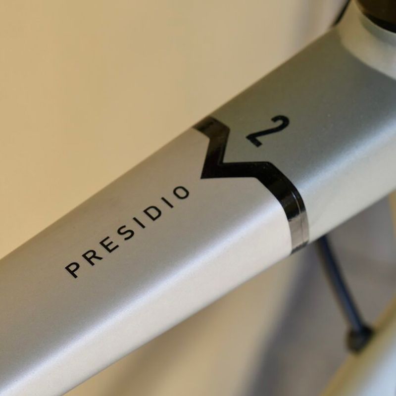 Bicicletă de oraș Marin Presidio 2 satin charcoal/silver/black 8