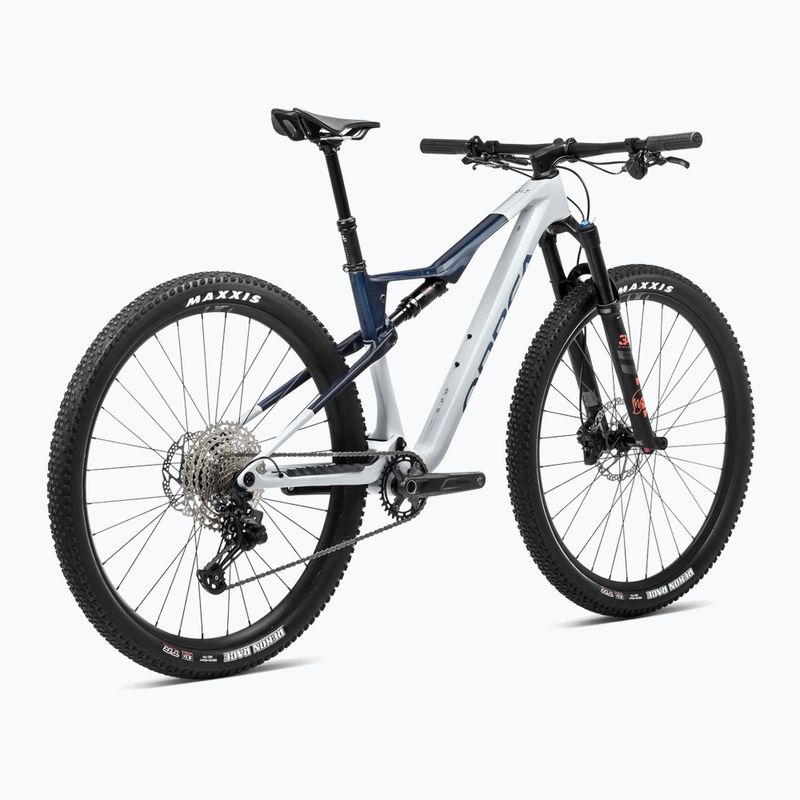Bicicletă de munte Orbea Oiz M30 2024 halo silver/blue carbon view 3