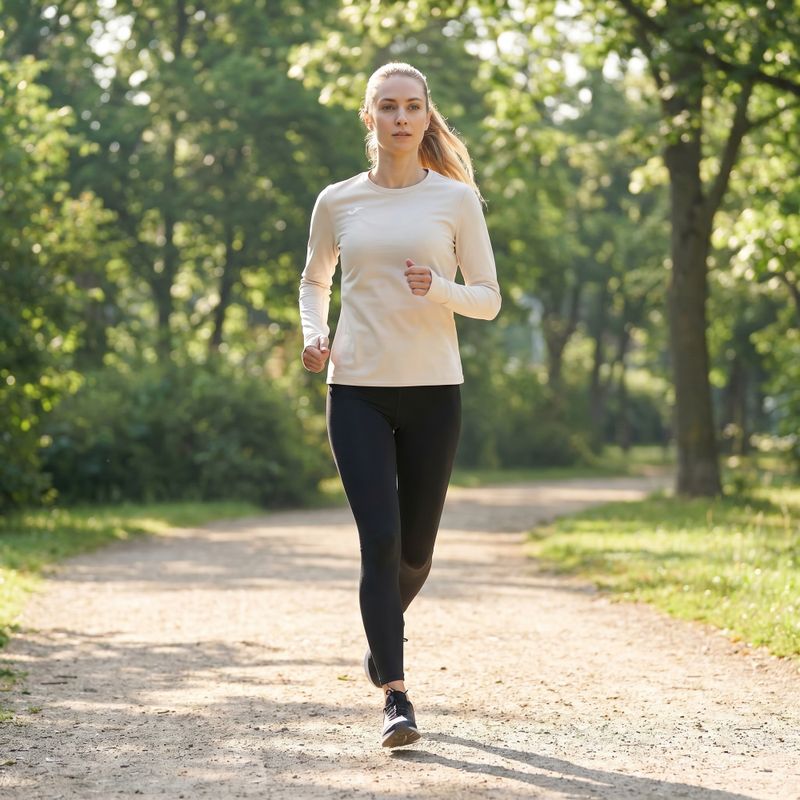 Joma R-Nature bluză de alergare pentru femei bej 901822.001 12