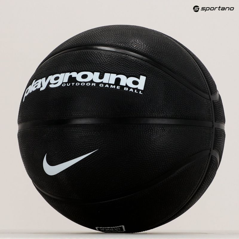 Nike Everyday Playground 8P Graphic dezumflat baschet N1004371-039 dimensiune 6 5