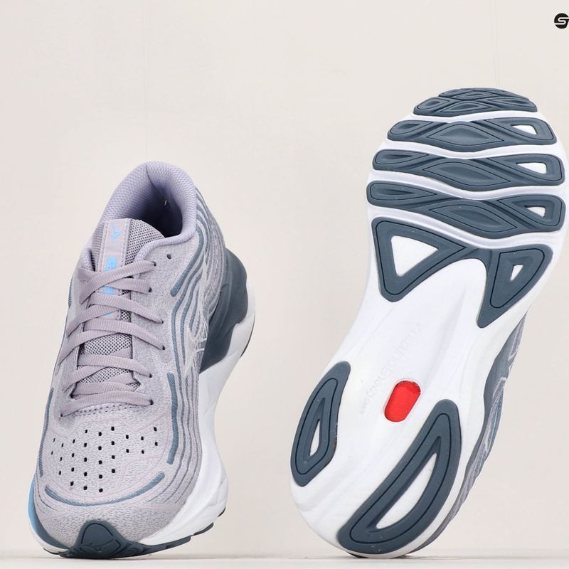 Pantofi de alergare pentru femei Mizuno Wave Skyrise 4 wisteria/alb/alb/chinablu 13