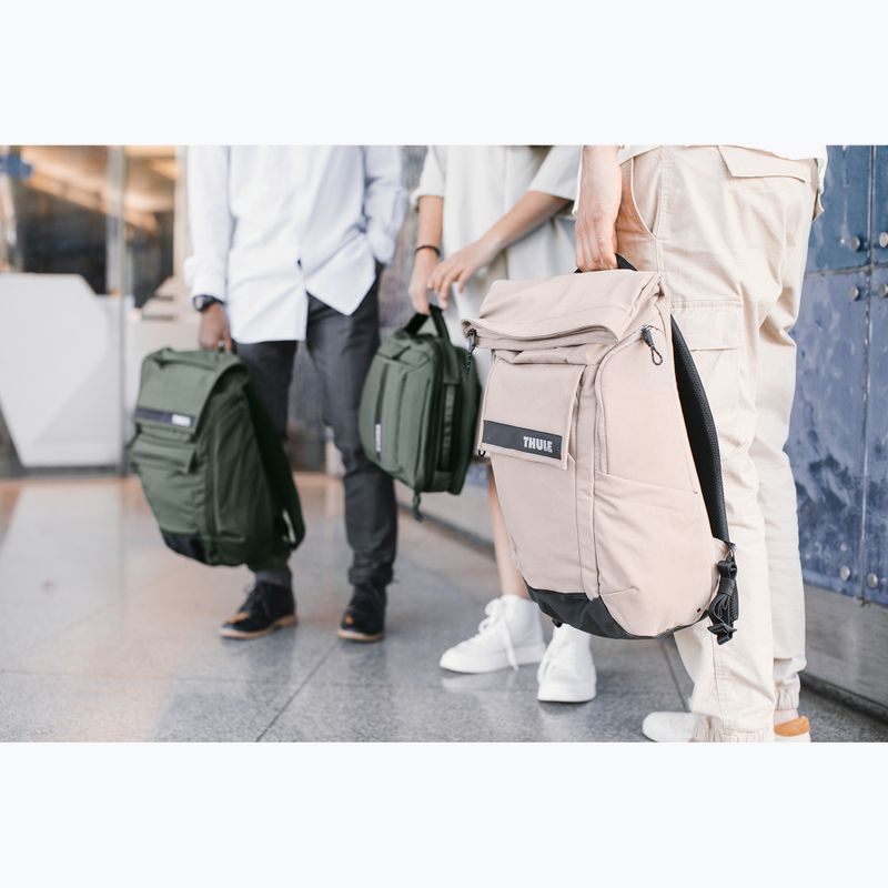 Rucsac de oraș Thule Paramount Convertible Laptop Bag 15,6" 16 l racing green 16