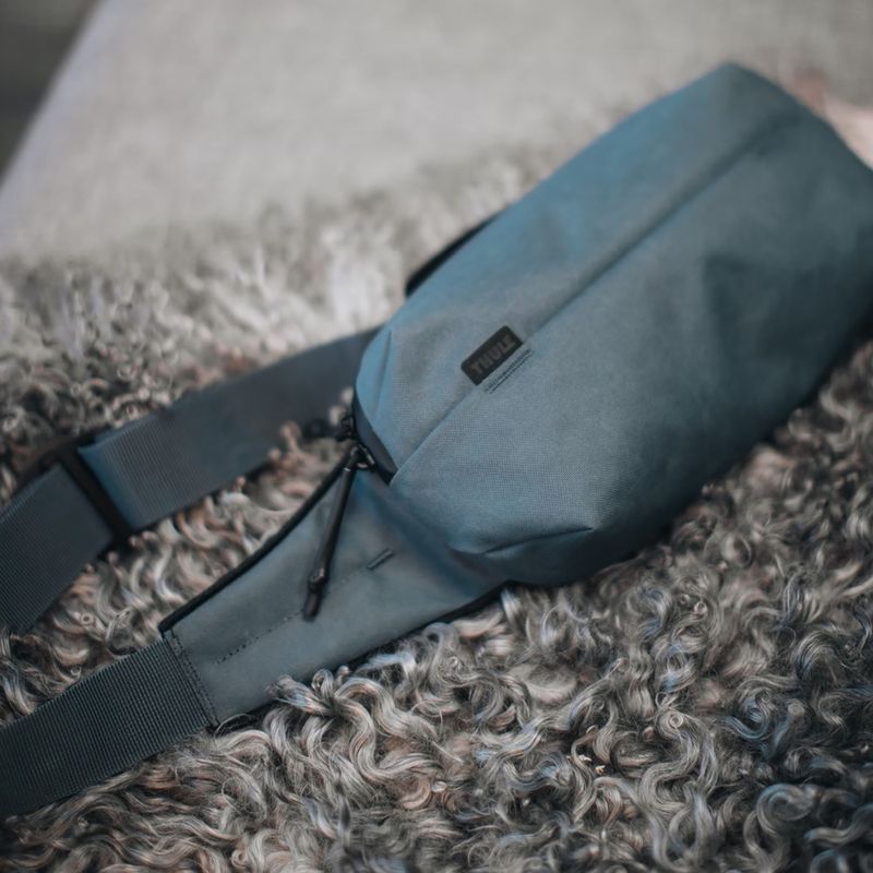 Borsetă Thule Aion Sling Bag dark slate 13
