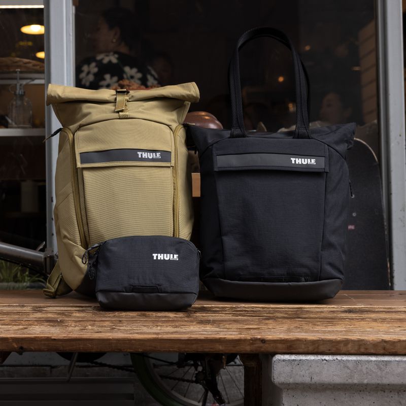 Borsetă Thule Paramount Crossbody black 15