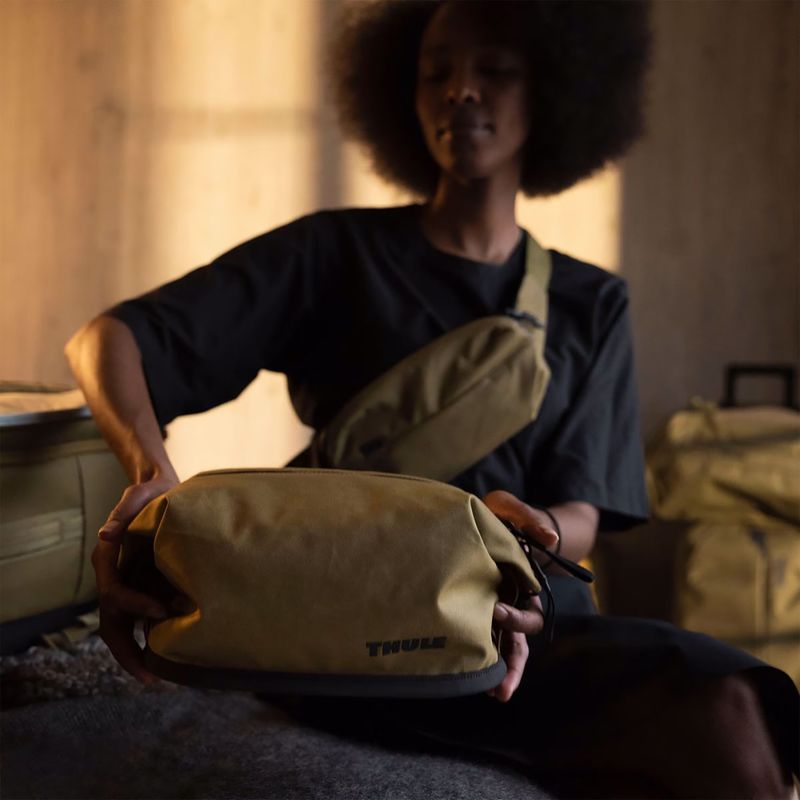 Geantă Thule Aion Tote 23 l nutria 4