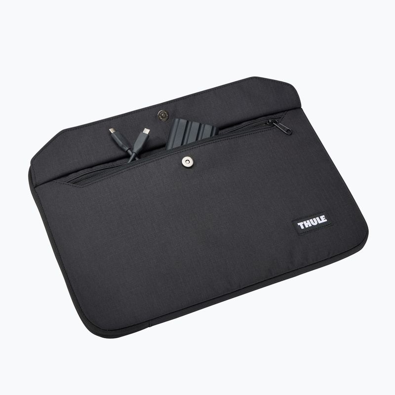 Husă pentru MacBook Air 15" Thule Lithos Sleeve black 4