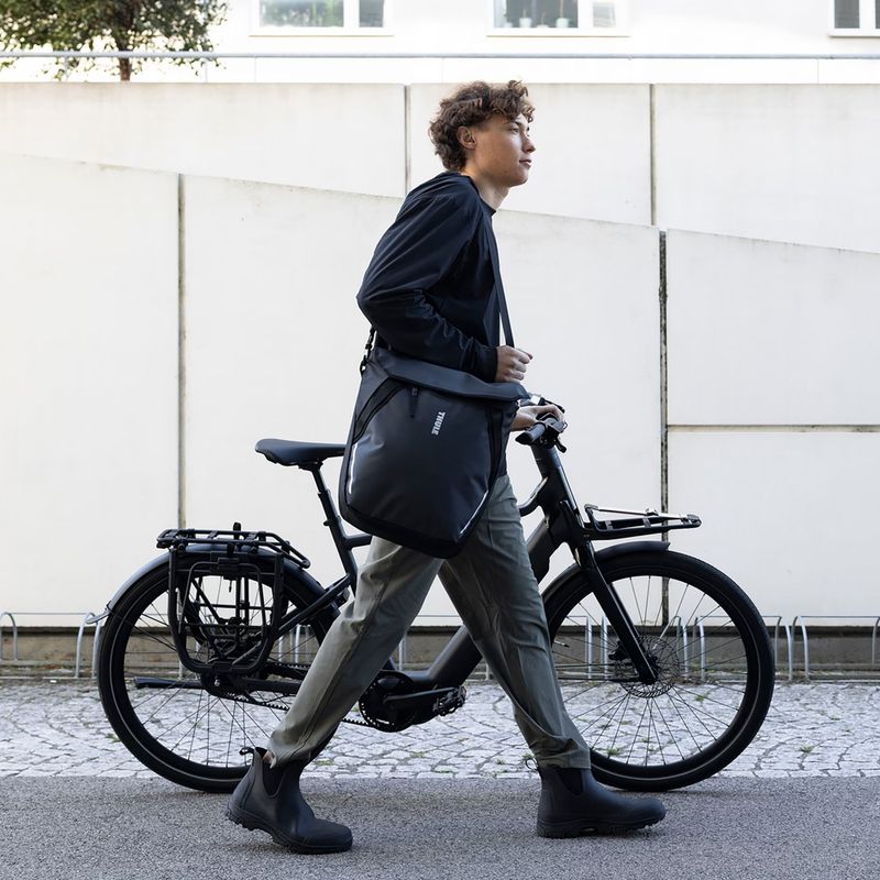 Geantă de bicicletă pentru portbagaj Thule Chasm Courier Inlock 22 l black 6