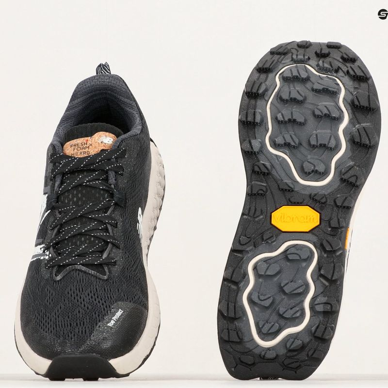 New Balance bărbați New Balance pantofi de alergare MTHIERV7 negru 20