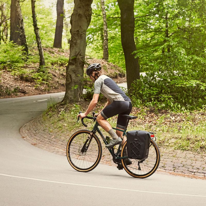 Geantă de bicicletă pentru portbagaj Basil Bloom Navigator Waterproof Single Bag neagră B-18258 11