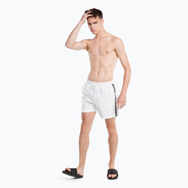 Bărbați Calvin Klein Medium Pantaloni scurți de înot cu cordon, alb 4