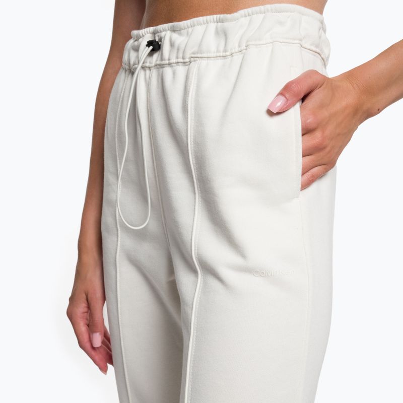 Pantaloni de trening pentru femei Calvin Klein Knit YBI piele de căprioară albă