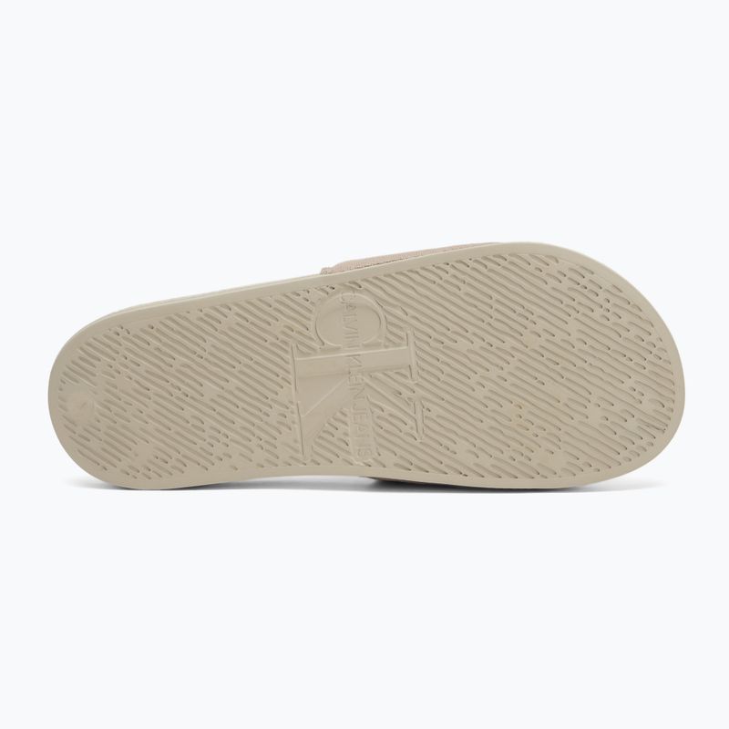 Papuci pentru bărbați  Calvin Klein YM0YM01271 Slide Monogram Cv eggshell/atmosphere 4