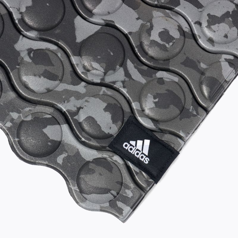 Covoraș de antrenament adidas gri ADMT-13232GR 3