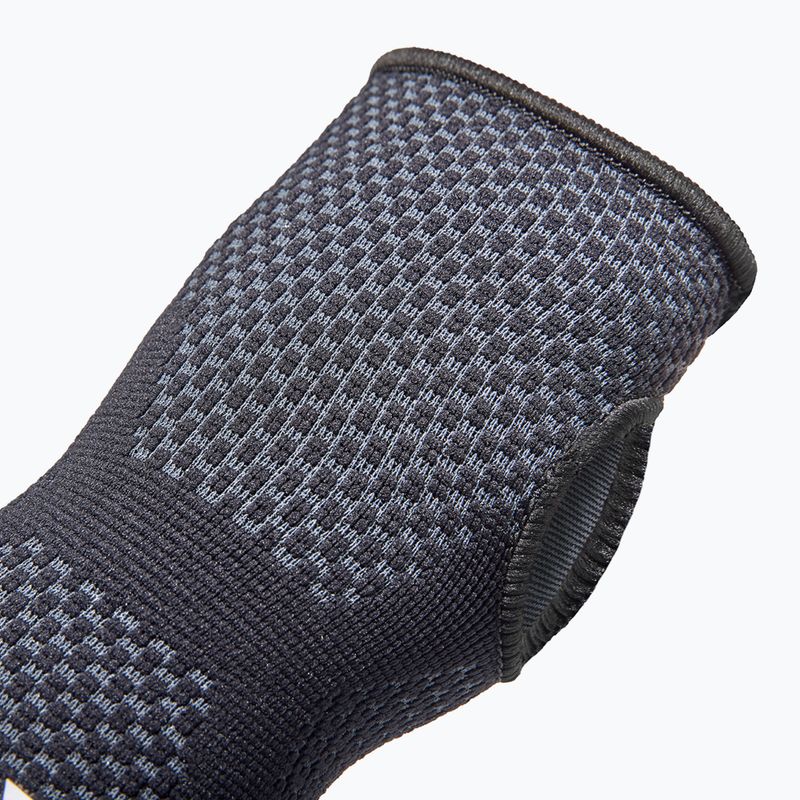 Stabilizator pentru încheietură adidas Essential Wrist Support black 3
