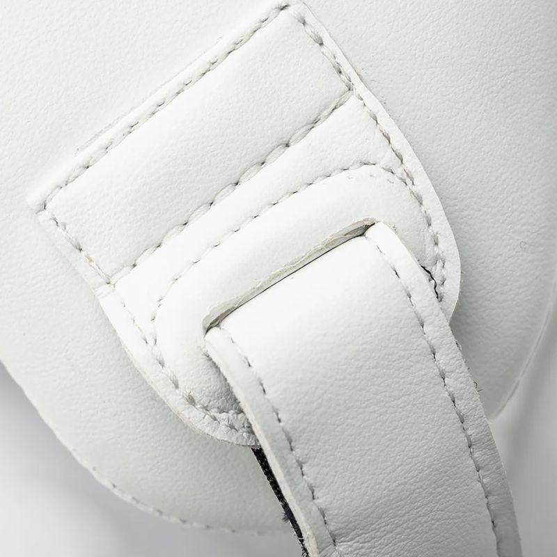 Cască de box YOKKAO Competition white 9