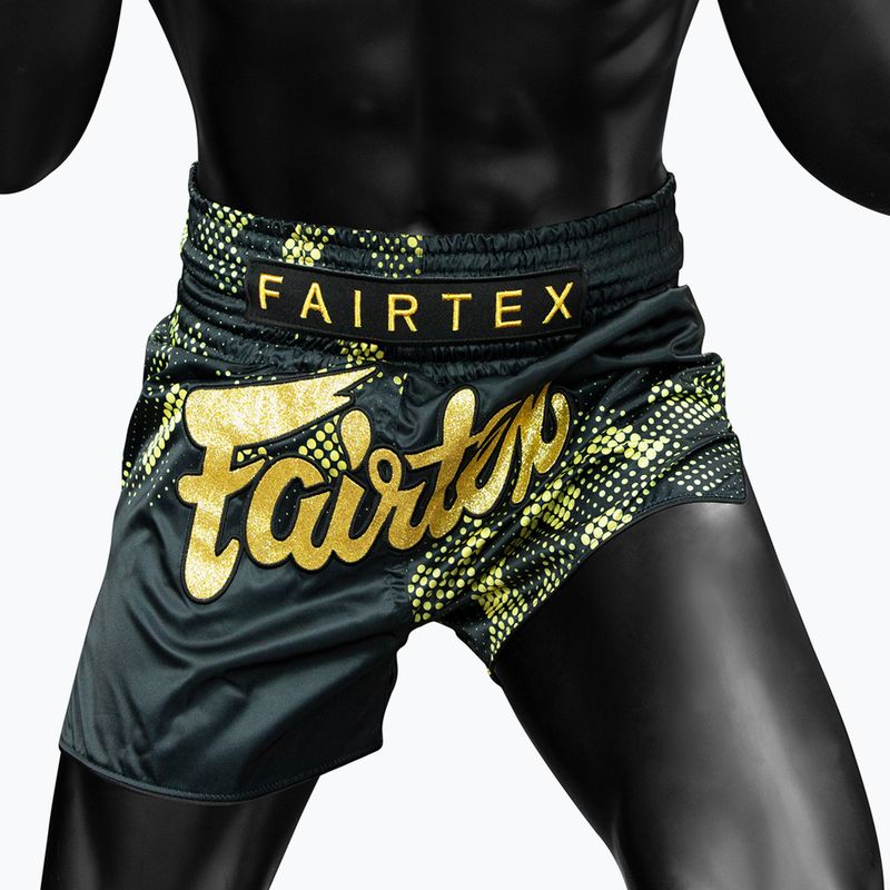 Pantaloni scurți de antrenament Fairtex Muay Thai S1931 Heart of Gold black/gold 3