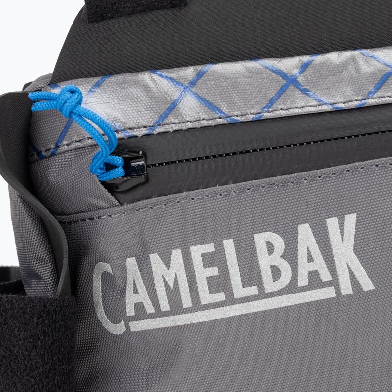 Geantă de biciletă pentru cadru CamelBak M.U.L.E. Frame Pack z bukłakiem 2 l wolf grey 6
