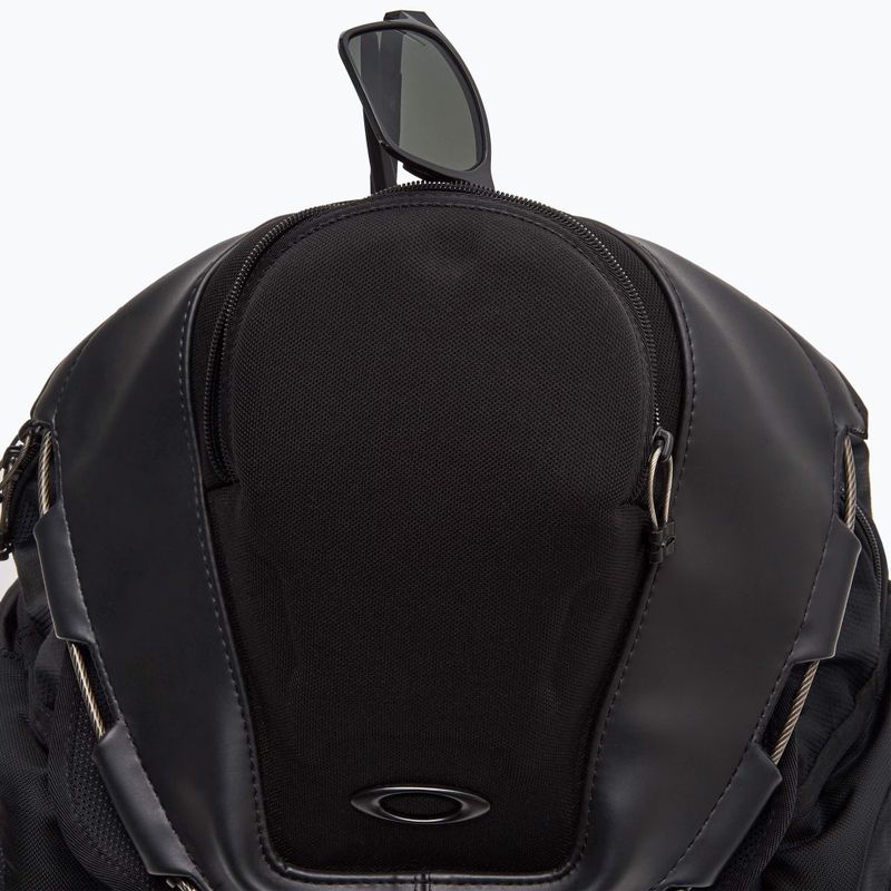 Rucsac de drumeție Oakley Kitchen Sink 34 l stealth black 2
