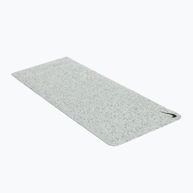 Covoraș de yoga Nike Move 4 mm gri N1003061-919