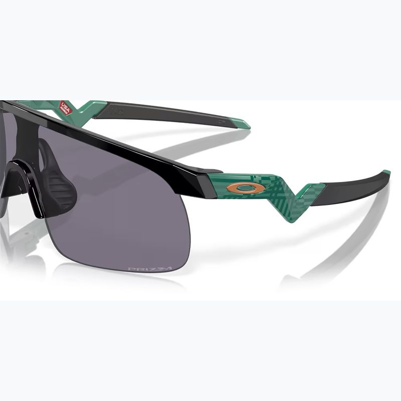 Ochelari de soare pentru copii Oakley Resistor black/prizm grey 6