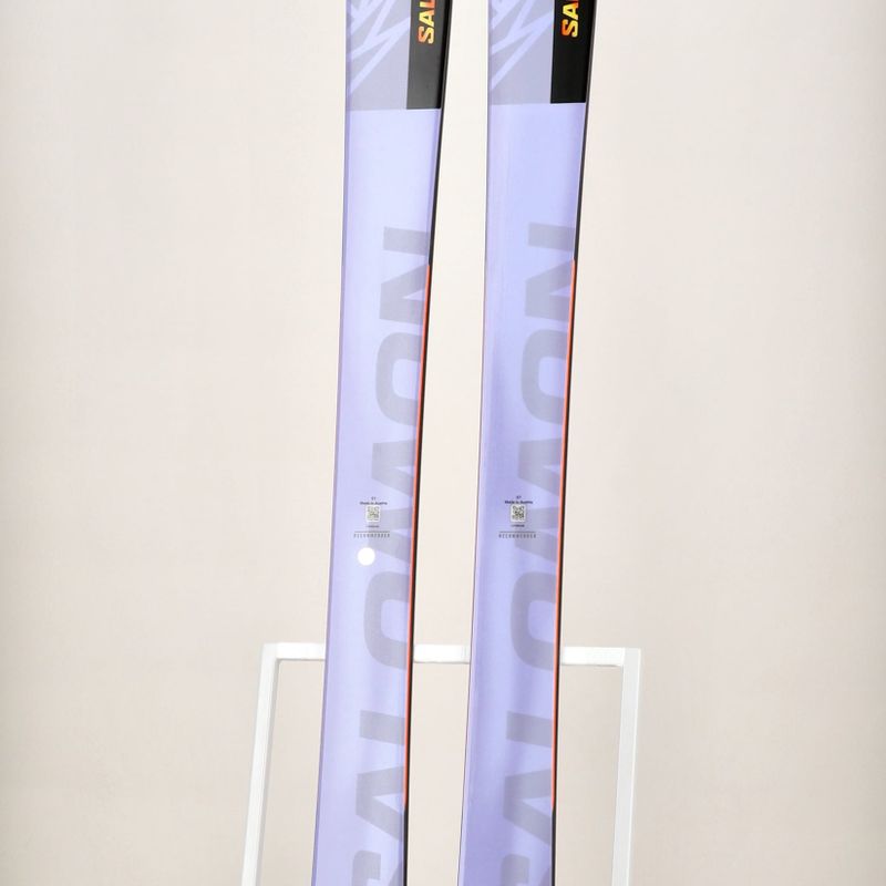 Salomon QST 106 + Skins lavanda dulce/portocaliu aprins schiuri de coborâre 11