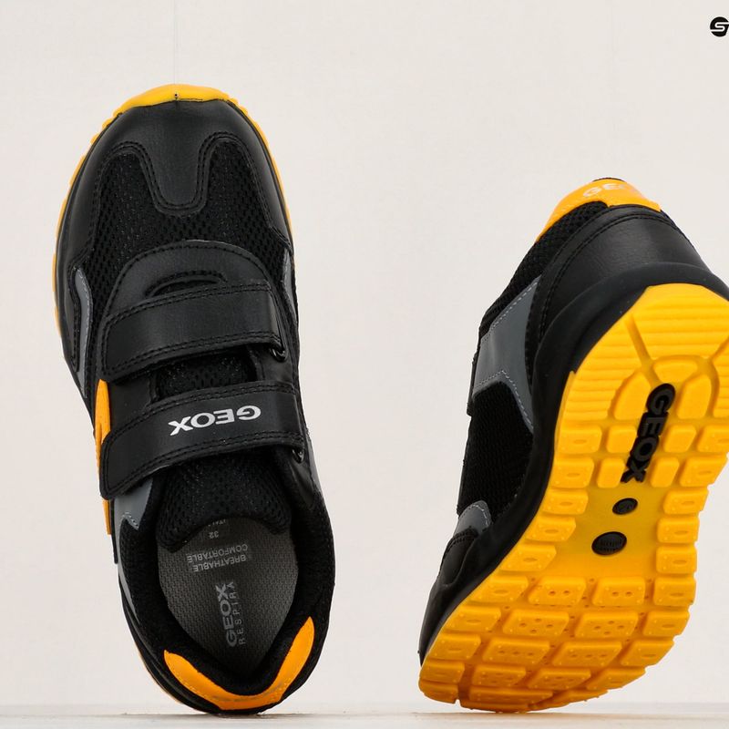 Încălțăminte pentru copii Geox Pavel black/gold