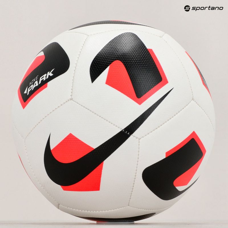 Minge de fotbal Nike Park white/bright crimson/black mărime 5 6