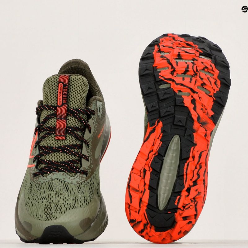 Încălțăminte de alergat pentru bărbați New Balance DynaSoft Nitrel v5 dark olivine 8