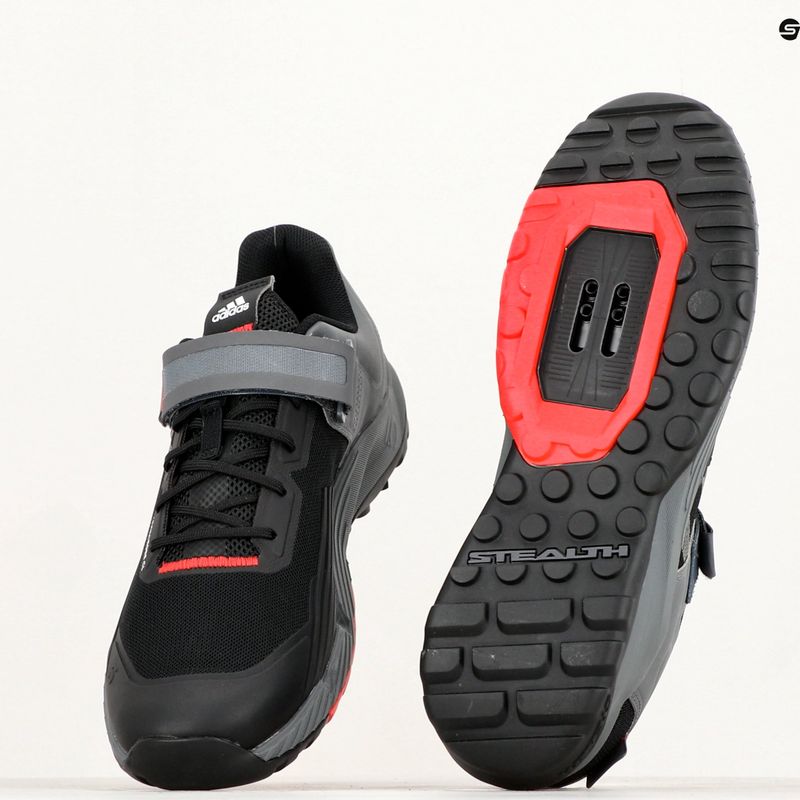 Încălțăminte de ciclism MTB pentru bărbați adidas FIVE TEN Trailcross Clip In core black/grey three/red 22