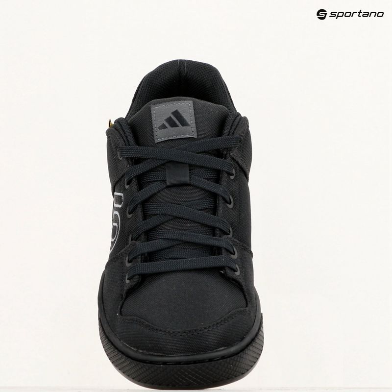 Încălțăminte de ciclism platformă pentru bărbați adidas FIVE TEN Freerider Canvas core black/dgh solid grey/grey five 17