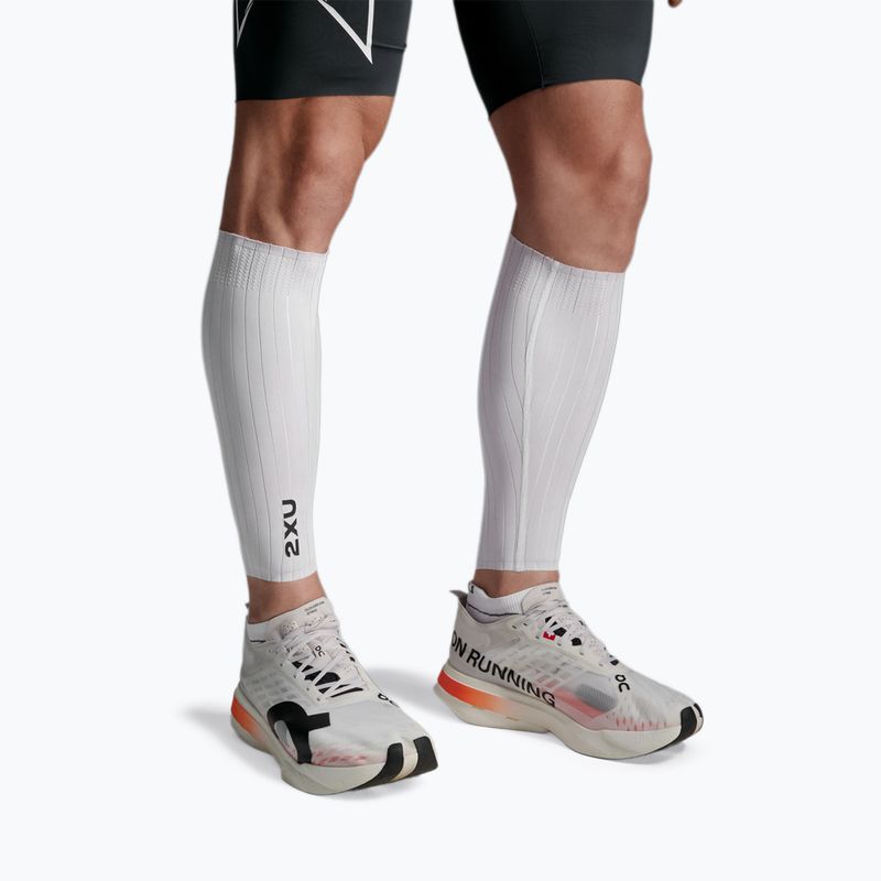 Benzi aerodinamice 2XU Light Speed Aero Calf Guards white/black 2