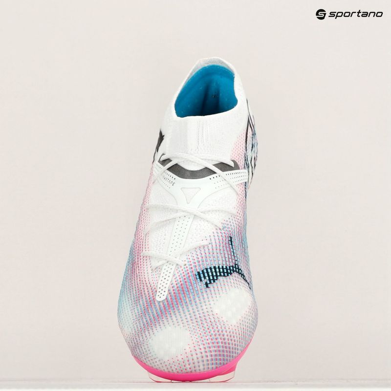 Încălțăminte de fotbal PUMA Future 7 Ultimate Low FG/AG white/black/poison pink/bright aqua/silver mist 16