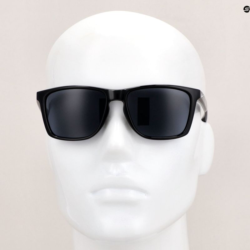 Ochelari de soare Nike Fortune negru/gri închis 7