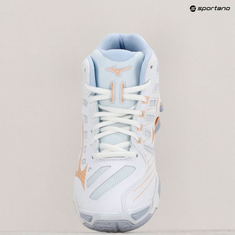 Încălțăminte de volei pentru femei  Mizuno Wave Voltage Mid white/peach parfait/halogen blue 9