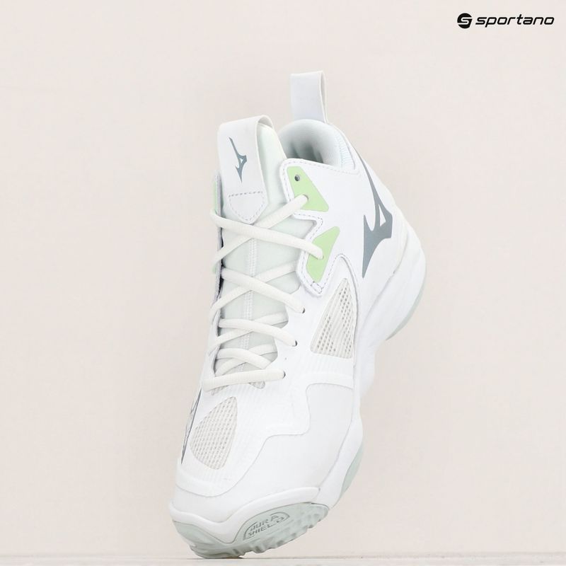 Încălțăminte de volei pentru femei Mizuno Wave Momentum 3 Mid white/glacial/pantinagreen 9