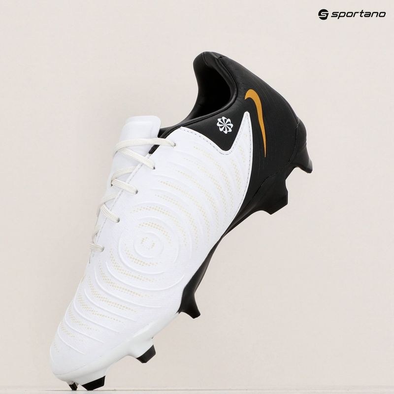 Încălțăminte de fotbal  Nike Phantom GX II Academy FG/MG white / metallic gold coin / black 9