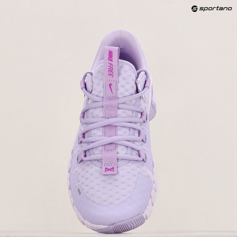 Încălțăminte de trekking pentru femei Nike Free Metcon 5 lilac bloom/barely grape/vivid purple 9