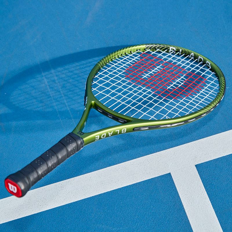 Rachetă de tenis pentru copii Wilson Blade Feel Comp 26 verde WR125210U 10