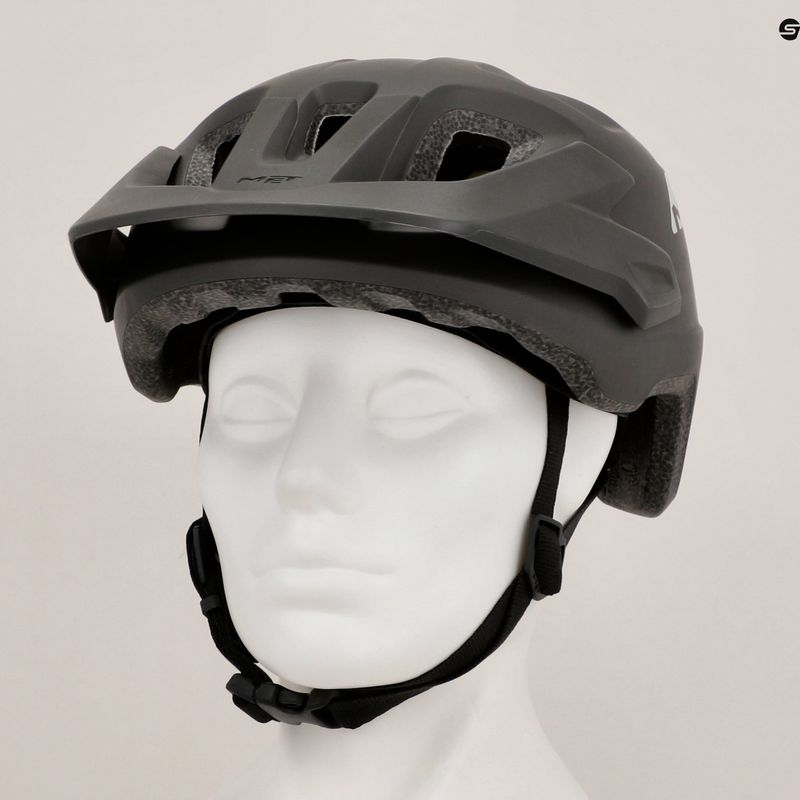 Cască de bicicletă MET Echo titanium metalic matt 8