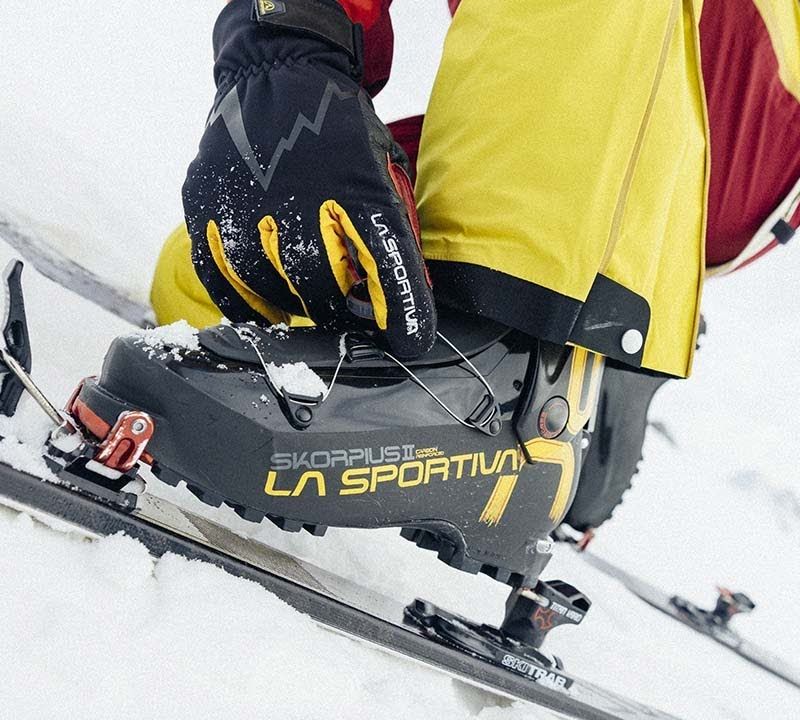 Încălțăminte de schi de tură La Sportiva Skorpius CR II black/yellow 16