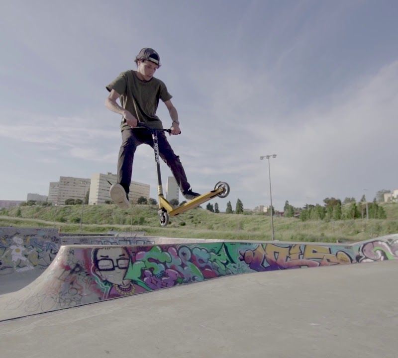 Street Surfing Stunt Scooter Ripper roșu-argintiu scuter freestyle scuter 9