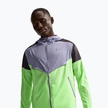 Geacă de alergare pentru bărbați Nike Impossibly Light Windrunner iron purple/black/lime blast