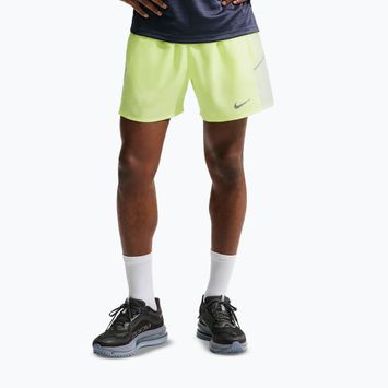 Pantaloni scurți de alergare pentru bărbați Nike Miler Dri-Fit 2in1 5" volt ice/barely volt